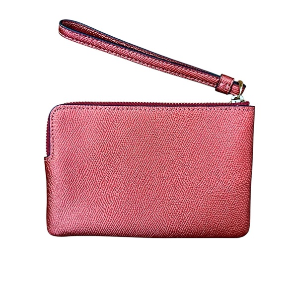NWOT COACH Corner Zip Leather Wristlet - Picture 3 of 8